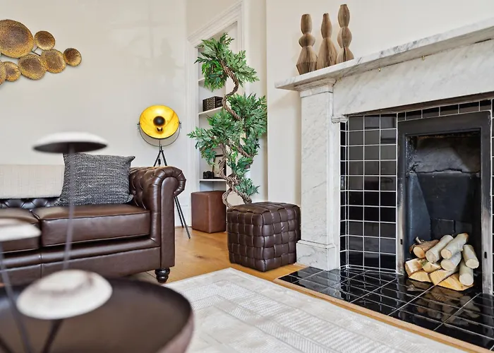 Timeless 5 Bed Duplex Flat Apartman *