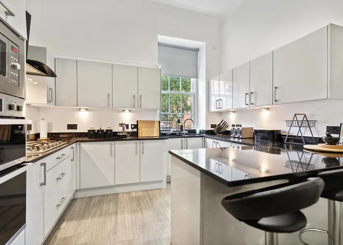 Timeless 5 Bed Duplex Flat Apartman