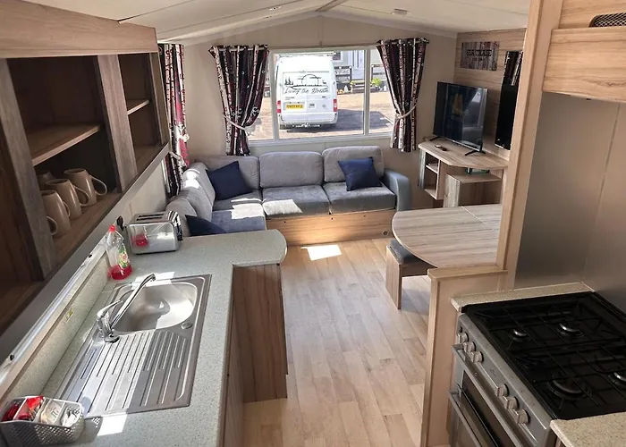 3-bedroom Swift Caravan - Located In Uddingston, At Maryville Caravan Site