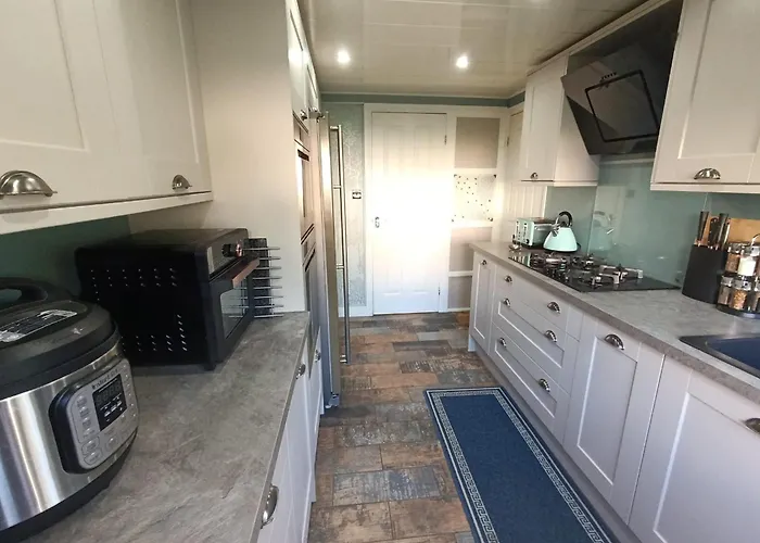 Double In Riverside - C