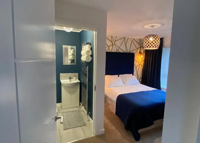 Appartement Entire Spacious 3-bed Family Home, Centre, Free Parking, Garden Glasgow