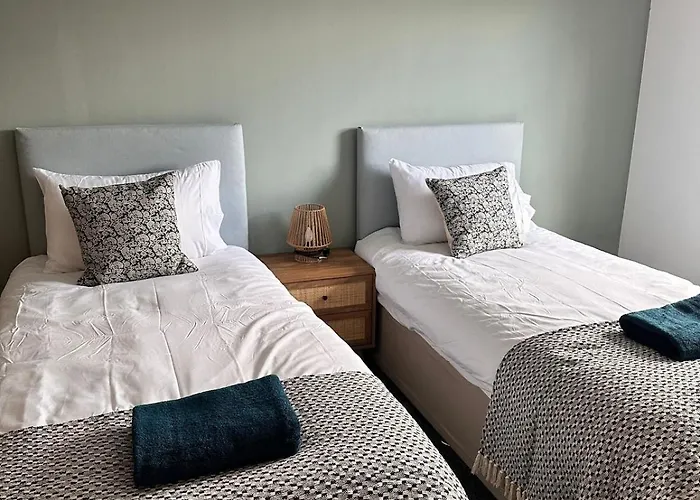 Apartman 2br House Free Parking Easy Access