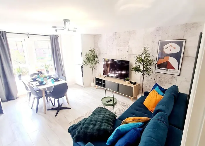 Modern - Free Parking Apartment *