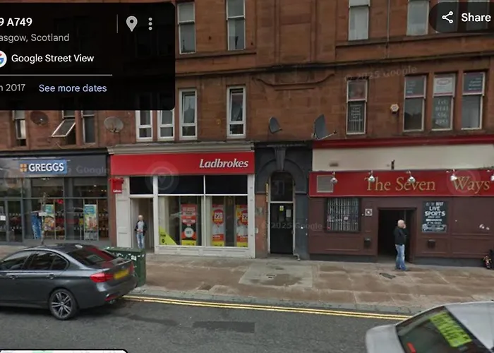 Cosy And Bright 3-bedroom Flat