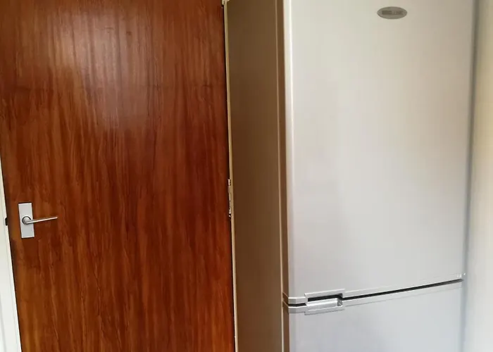 Private Double Bedroom In Centre * Γλασκώβη