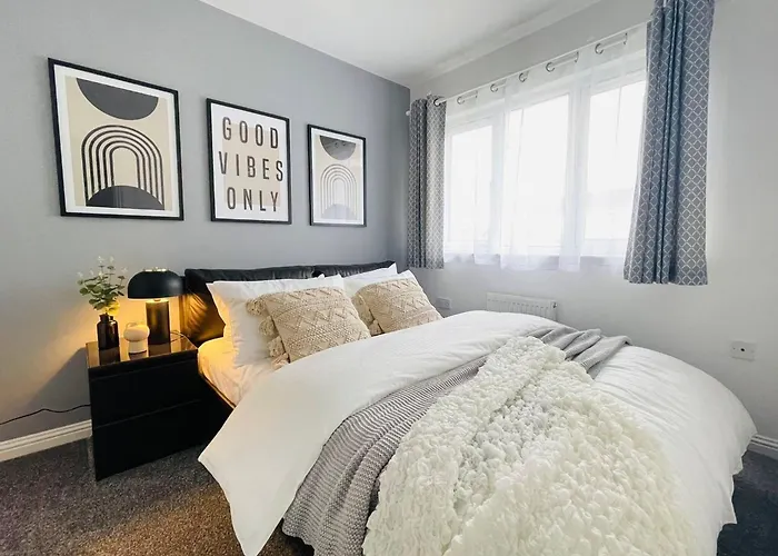 Elegant 3br House In Casa vacanze *