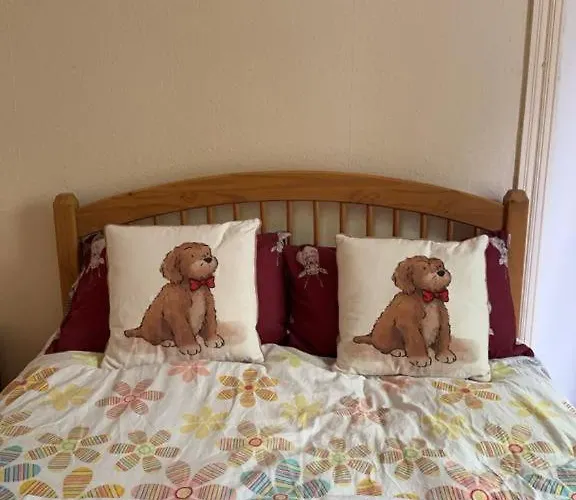 One Bedroom Flat Close To Centre And Amenities * Glasgow