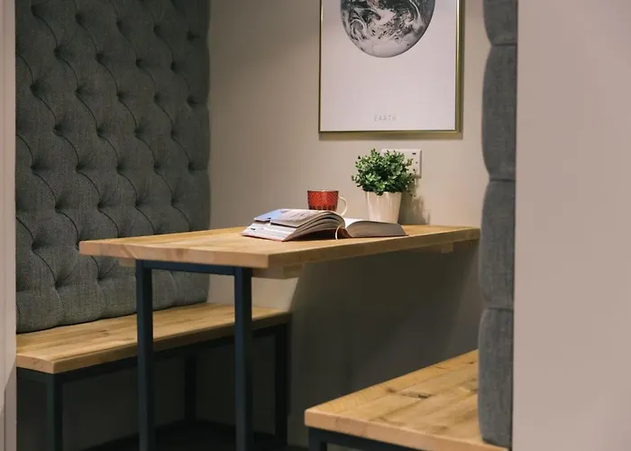 For Students Only - Bath Street In Apartamento *