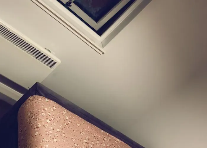 The Friendly Place * Glasgow