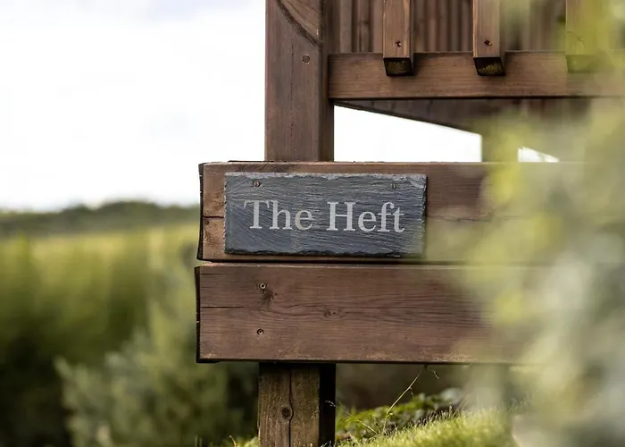 Luxury Glamping Pods - The Heft & The Hirsel