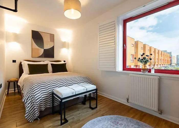 Ferienhaus Botanic House - 3br - Private Parking Glasgow