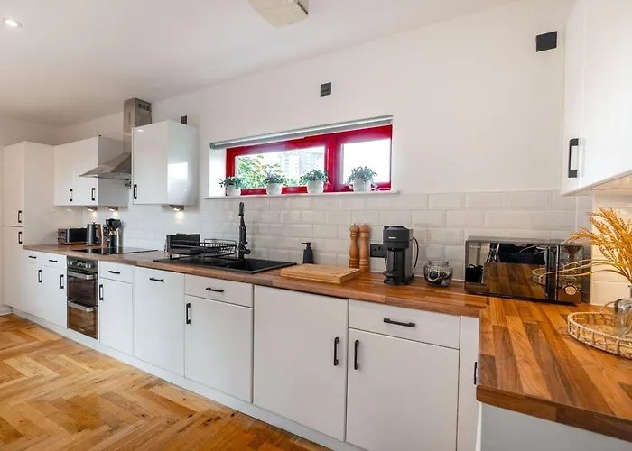 Ferienhaus Botanic House - 3br - Private Parking *