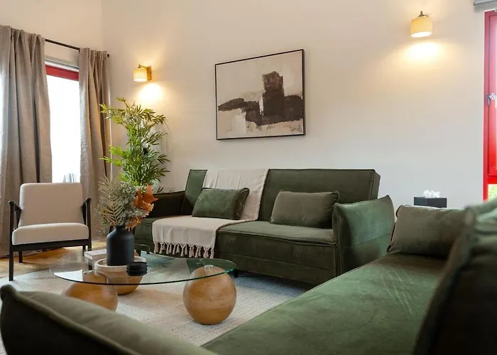 Ferienhaus Botanic House - 3br - Private Parking