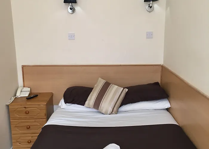 בית הארחה Smiths