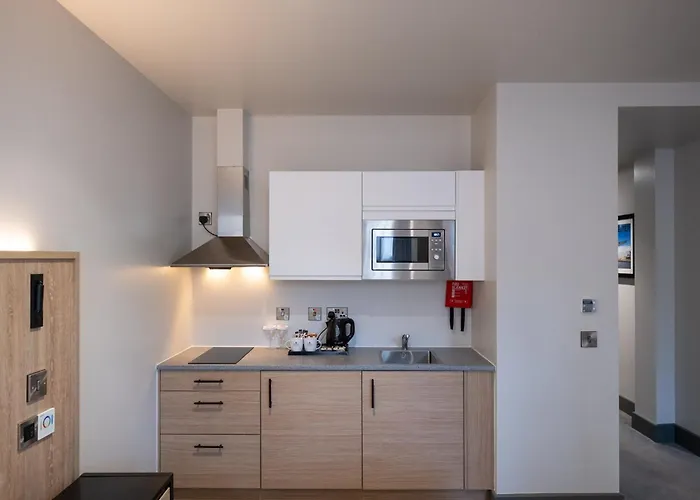 Sandman Signature Отель 4*