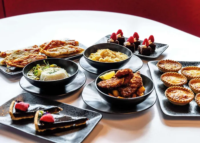 Radisson Red Hotel, Hotel 4*