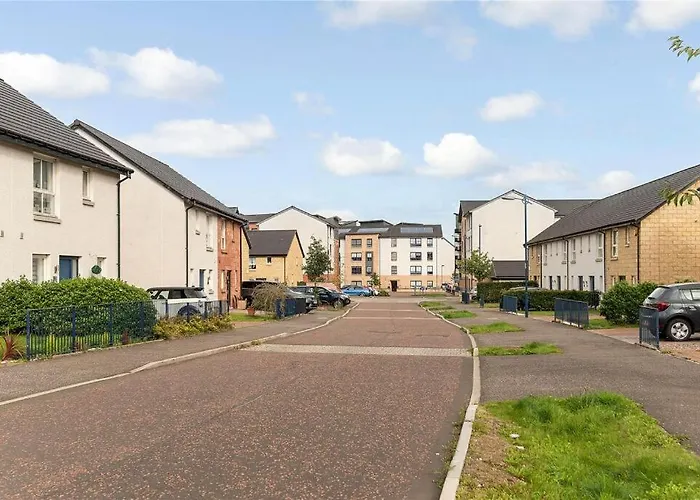 Casa de Férias Oatlands Oasis-free Parking-2 Minutes From M74 Glasgow