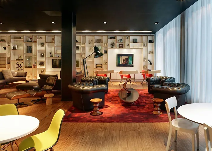 מלון Citizenm 4*