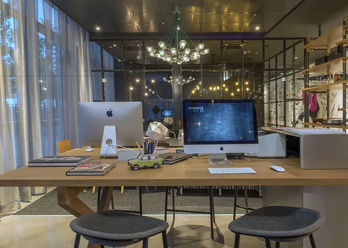 Moxy Merchant 3* Glasgow