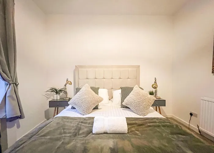 公寓 Attractive 3 Bedroom 格拉斯哥