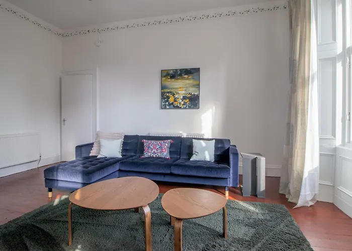 Pass The Keys Victoria Road Queens Park View *