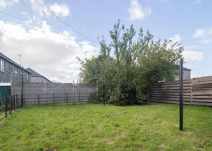 Pinkerton House - 3 Bed Rutherglen *