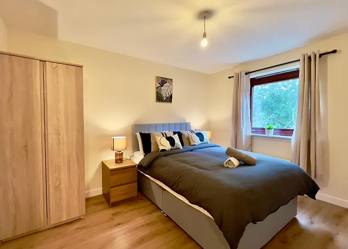 דירה Garden-view 2br - Free Parking & Wifi