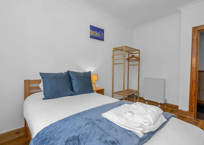 Executive 3 Bedroom - Corporate And Contractor Apartament *