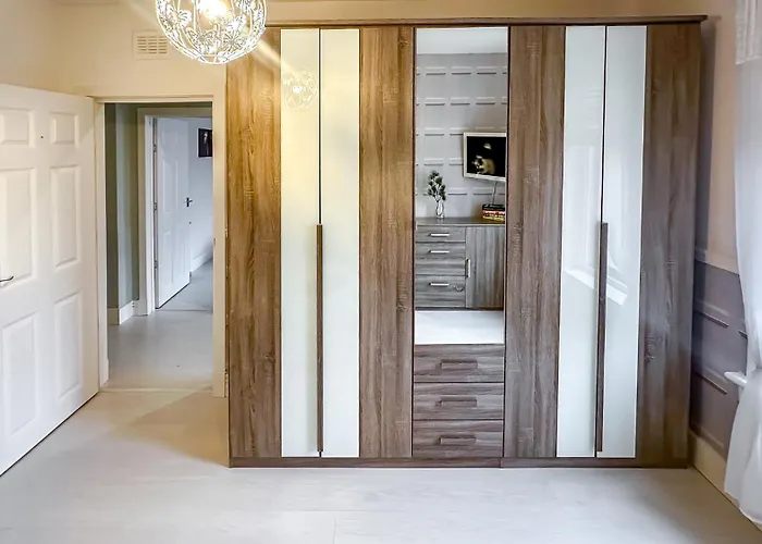 Quite And New House, Commore Drive *