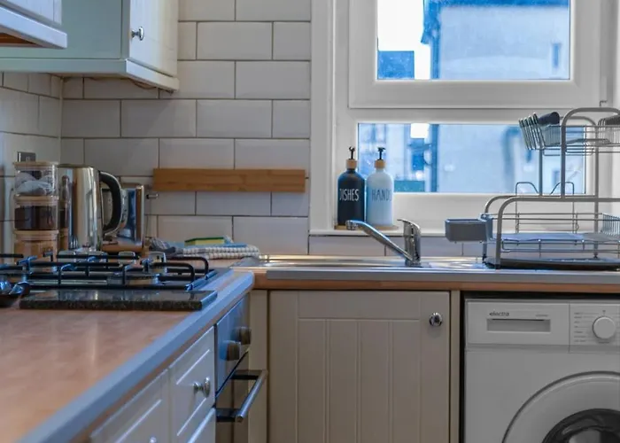 Executive 3 Bedroom - Corporate And Contractor Apartament *