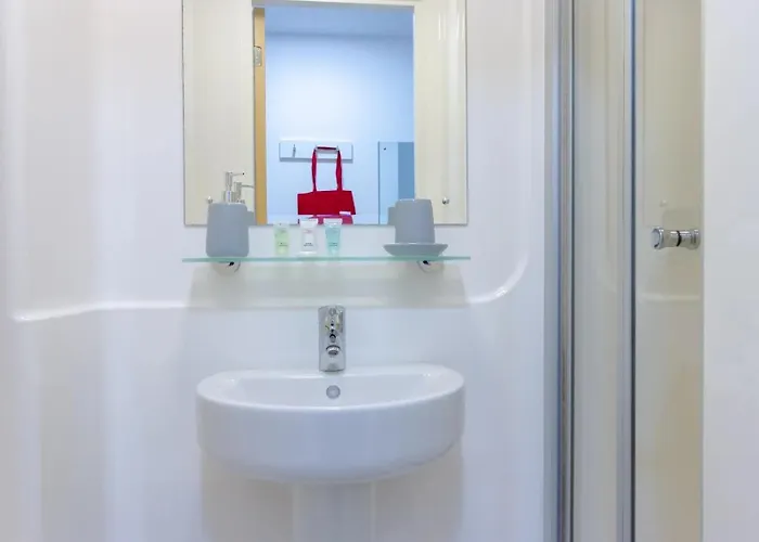 Collegelands In * Glasgow