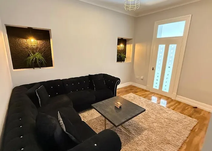 Welcome To Your Perfect Getaway * Глазго