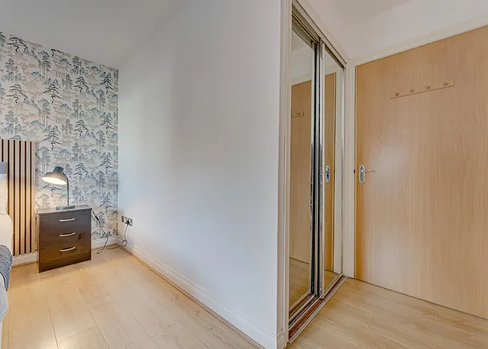 The Ovo Hydro Penthouse With Free Parking * Glasgow