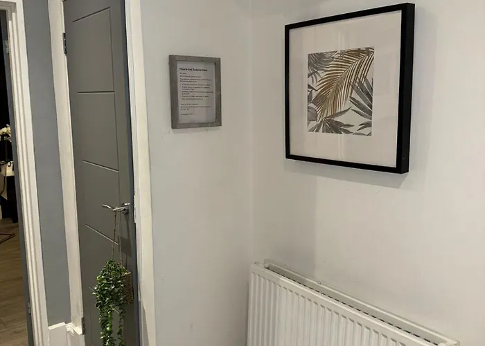 Beautifully Designed Pollok House *