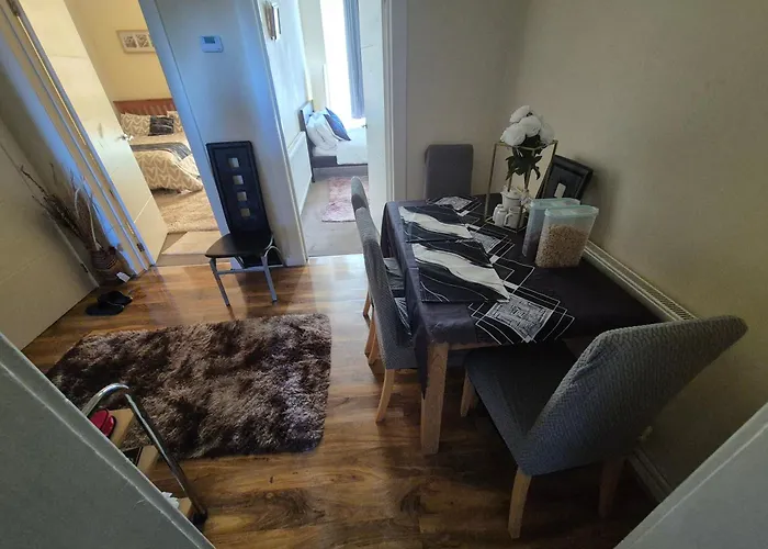 Apartment Cosy And Bright 3-bedroom Flat