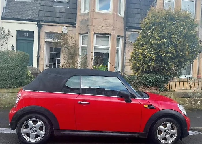 Beautiful Town House In Old Cathcart Village, Glasgow