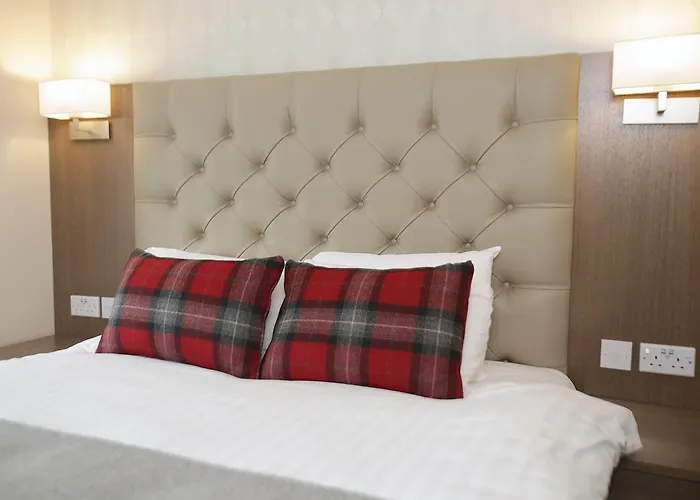 Ambassador Γλασκώβη