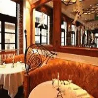 - - Ctr Theatreland By Ihg 4*