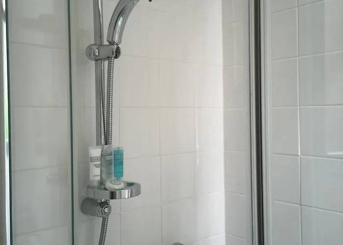 Trefoil - 2 Bedrooms 格拉斯哥