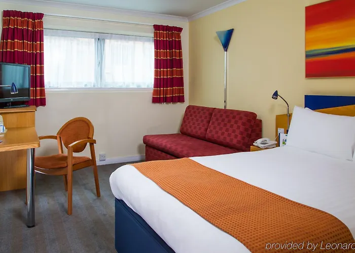 Express - - Ctr Riverside By Ihg