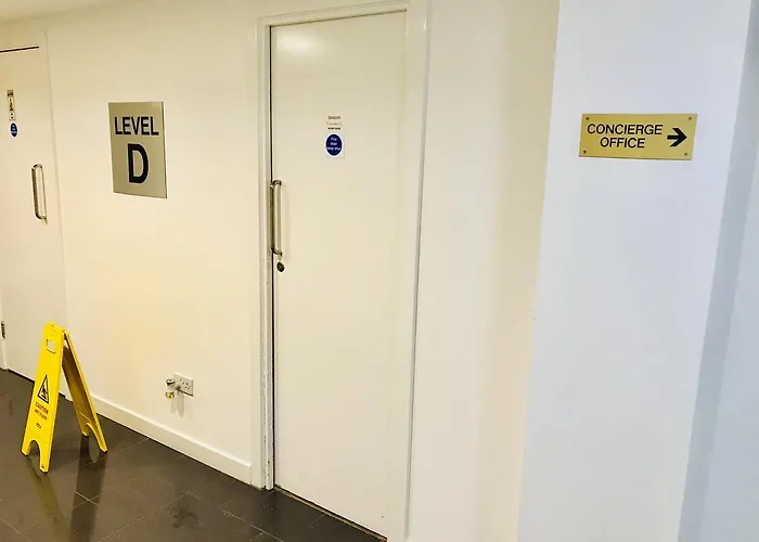 Station Skyline With Parking Διαμέρισμα Γλασκώβη