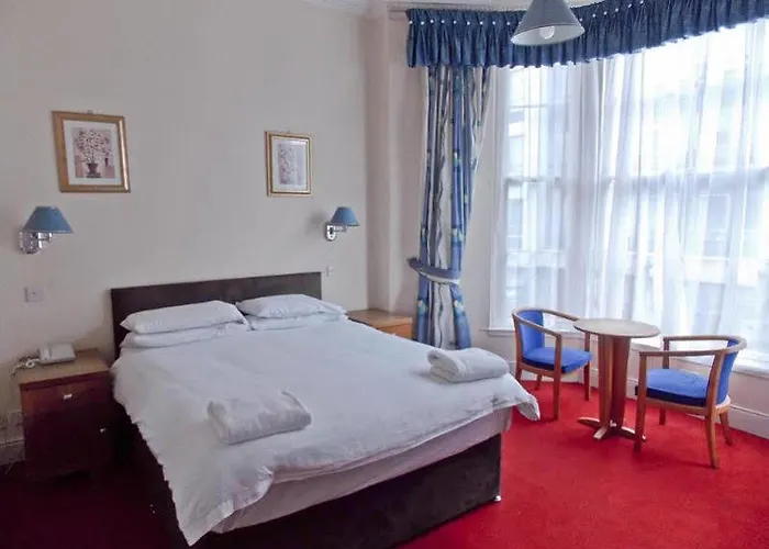 Victorian House Szálloda 3*