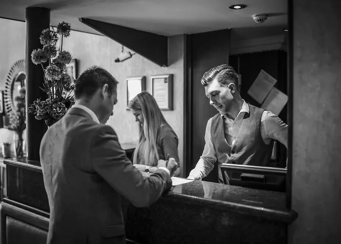 Carlton George Hotell