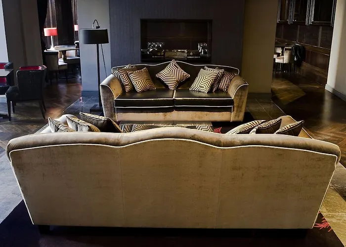 Lorne グラスゴー