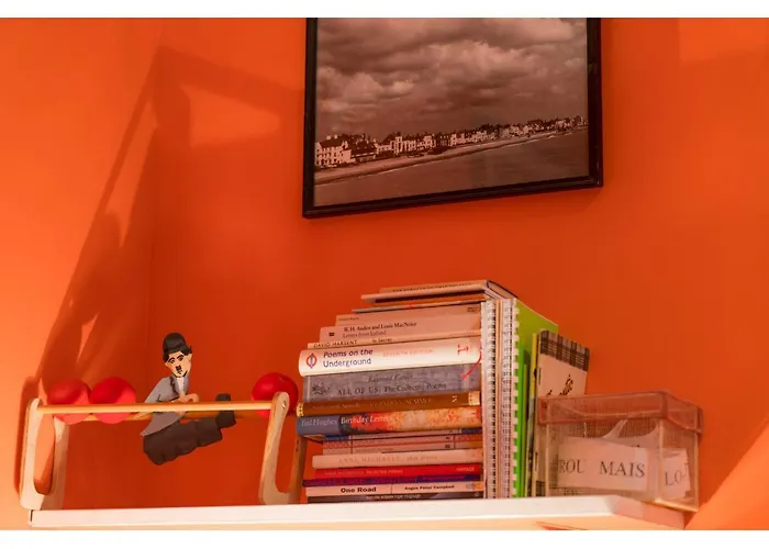 Διαμέρισμα Beautifully Kept Mezzanine Flat ★school Of Art★