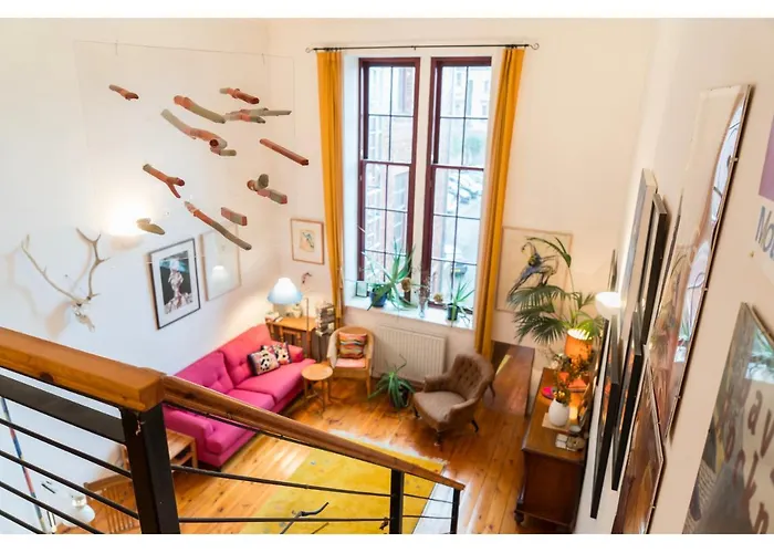 Beautifully Kept Mezzanine Flat ★school Of Art★ Διαμέρισμα