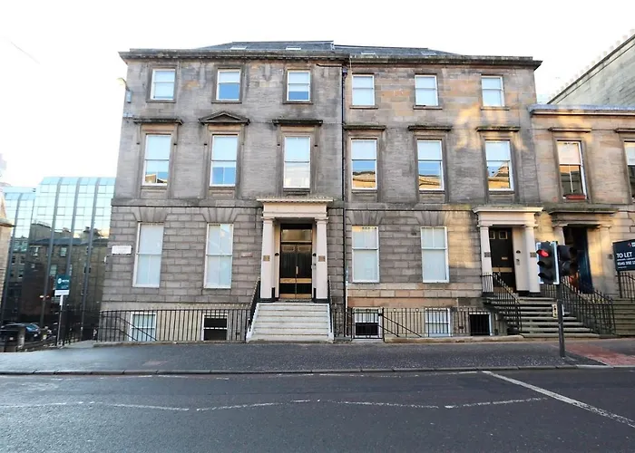 Dreamhouse St Vincent Street Apartment