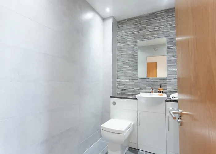 Centre With Free Secure Underground Parking Apartamento