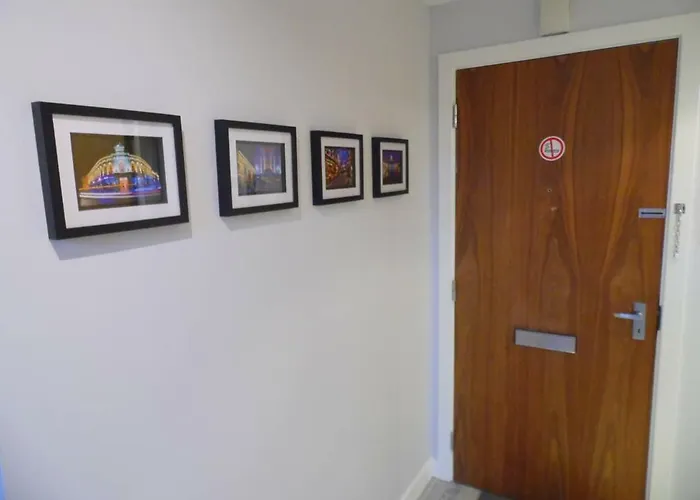 Appartamento Art Deco Building On Vibrant Sauchiehall Street