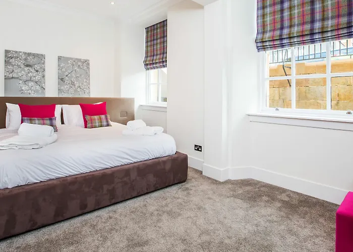 Blythswood Square Апартаменты *